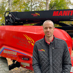 Anders Janson arbetar som liftansvarig på Trollhättans Truck AB. Företaget har cirka 20 anställda och finns i både Göteborg och Trollhättan. Eldrivna maskiner efterfrågas mer och mer säger han.