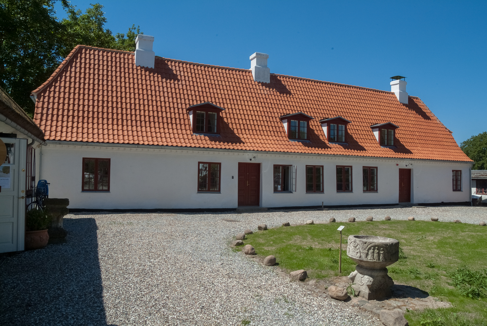 gård datering kommerciel