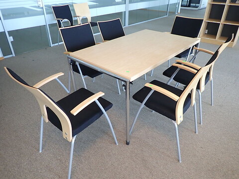 7 stk. konferencestole kinnarps yin 237 sort med mødebord 7 stk. konferencestole kinnarps yin 237 sort med mødebord