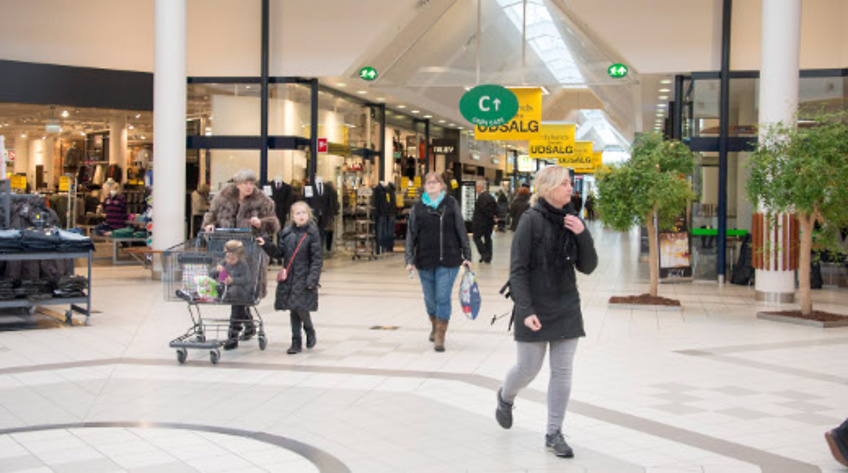 samler i Aalborg Storcenter - RetailNews