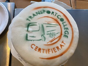 Certifieringen firades med tårta