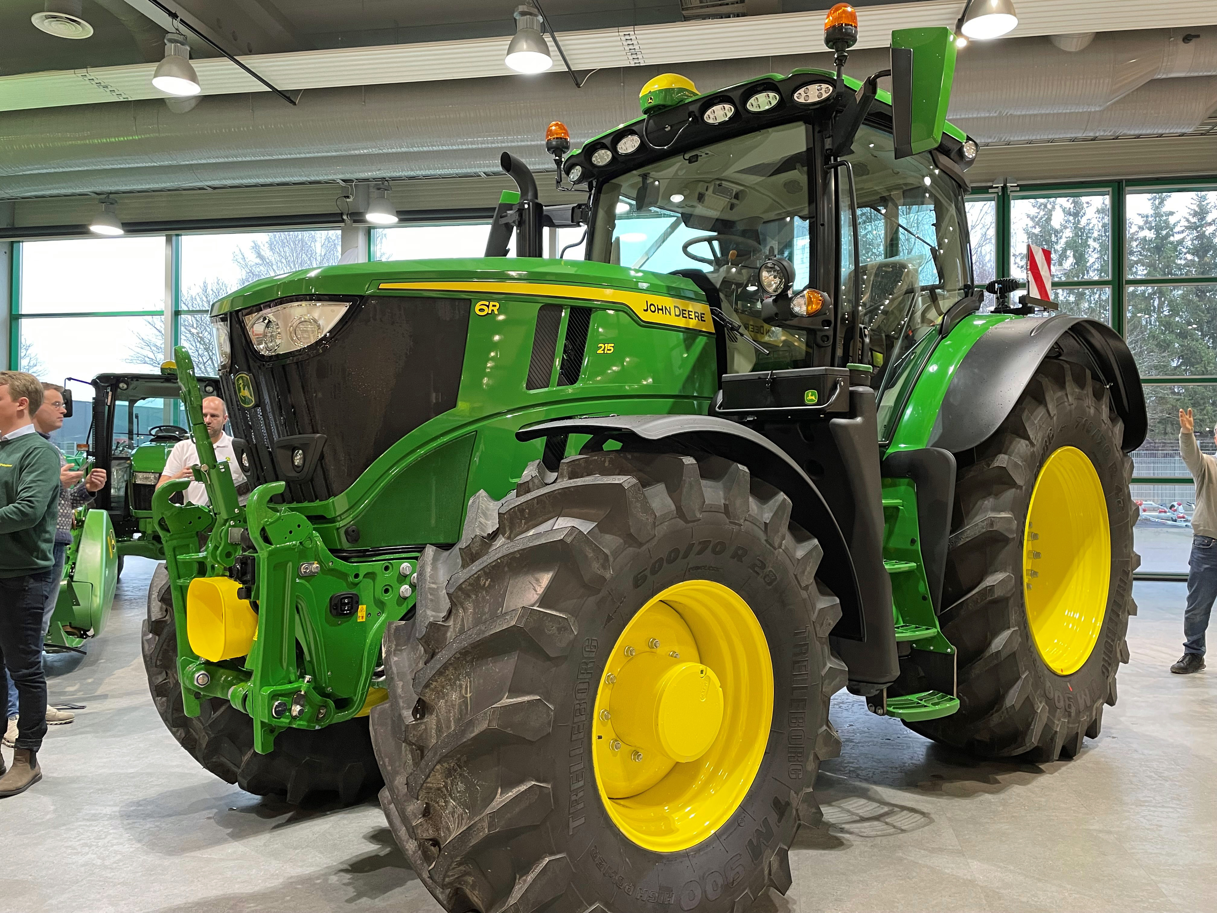 Autonomer Traktor – John Deere 8R 