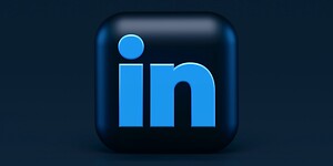 Nästan 5000 följare på LinkedIn