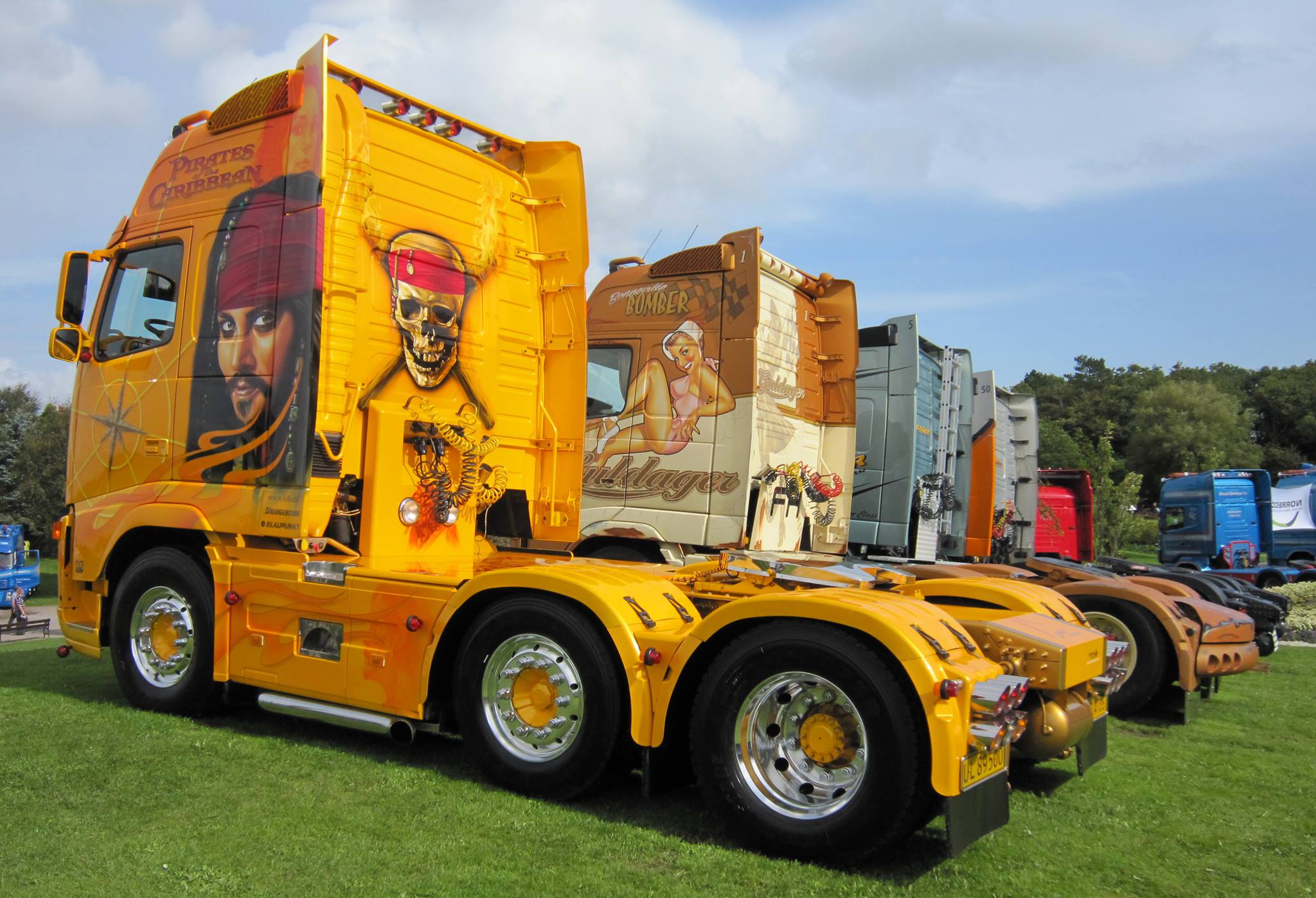 humor hjem beholder 500 lastbiler udstilles på Mors i weekenden