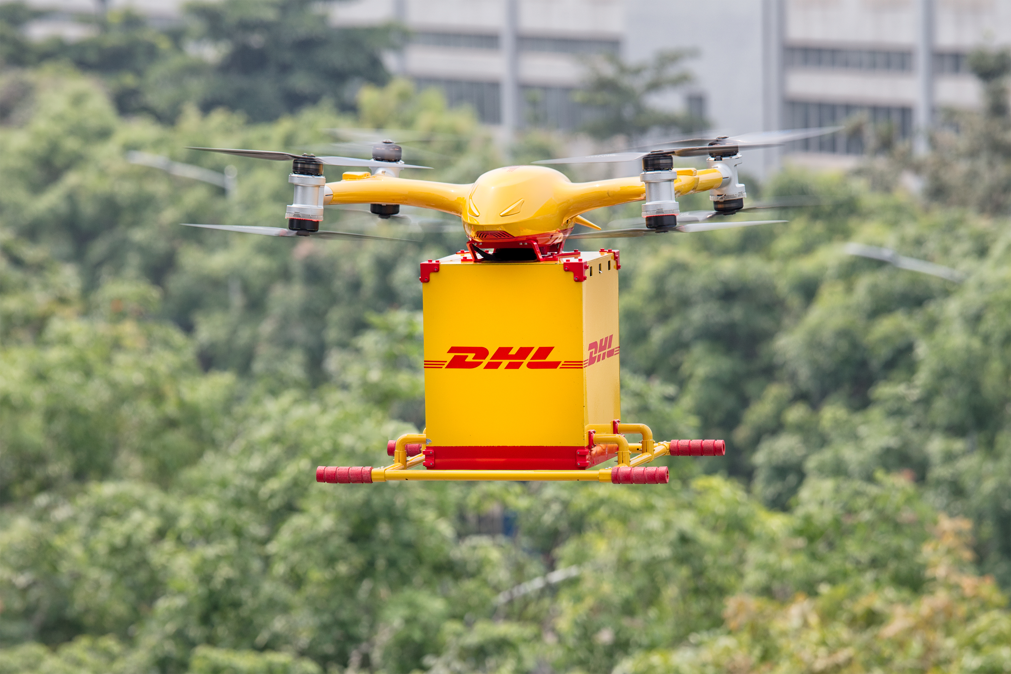 DHL dropper bruge drone