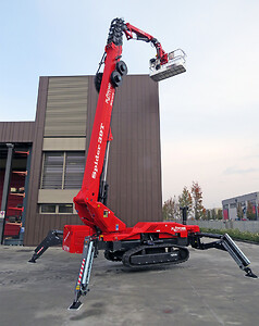 Den nya och näst största modellen av Platform Basket Spider står redo för höghöjdsarbete med maximal stabilitet.