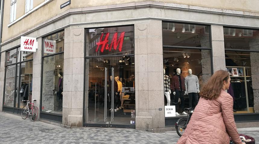 H&M kunder i butikkerne