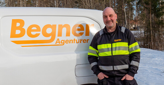Vår nya hjälte Roger Igelström, har börjat hos oss och han kommer vara en av de ni träffar när er maskin behöver översyn.