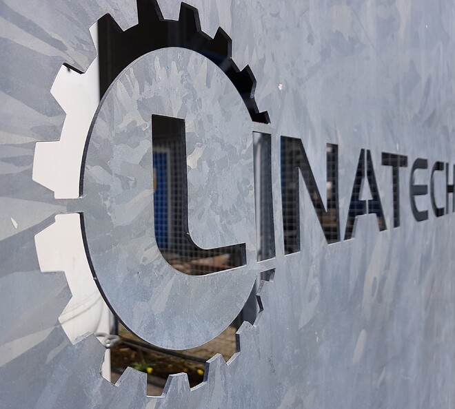 Linatech logo skåret med laserskærer