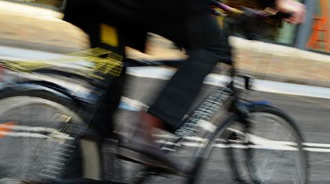 Cykelhandler for bølge hærværk