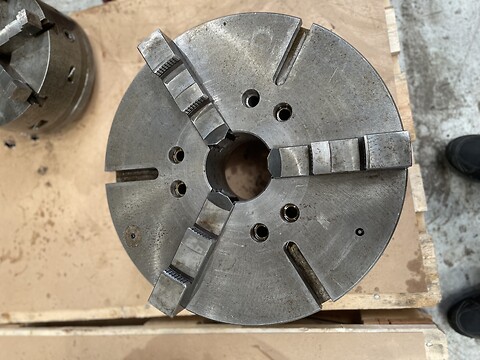 TYRINGE CHUCK 3 backar diameter 530 mm