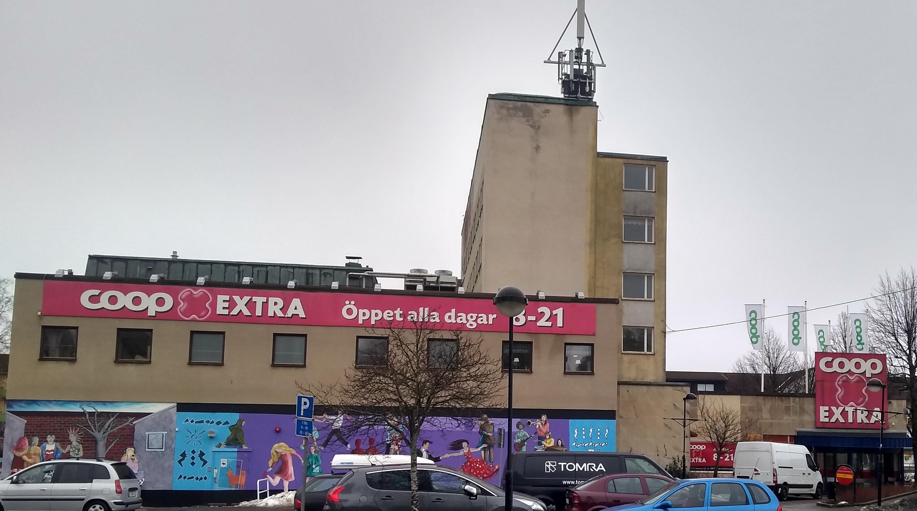 Skning: Swingers degerfors Par sker kille / 2020-06-06 kl 15.49 Men r Ni ett intressant par s kan undantag gras!p Dock klarar vi oss utan en massa Swingers degerfors - BodyContact