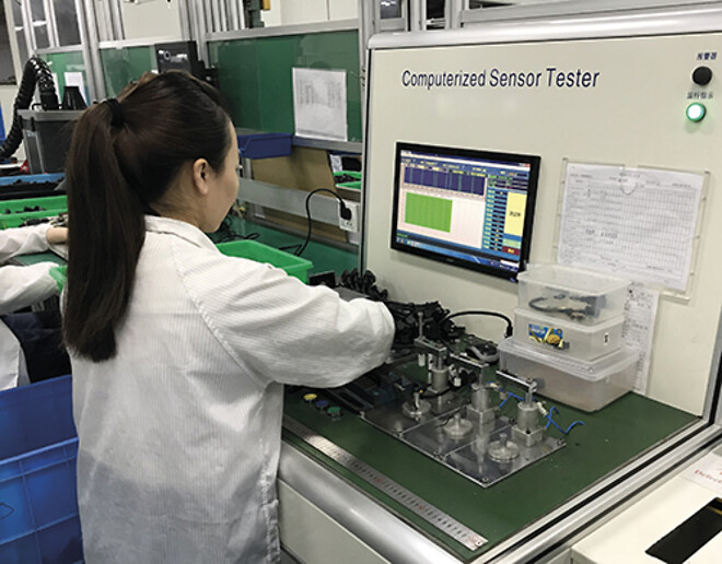 Triscan sensor test i produktionen
