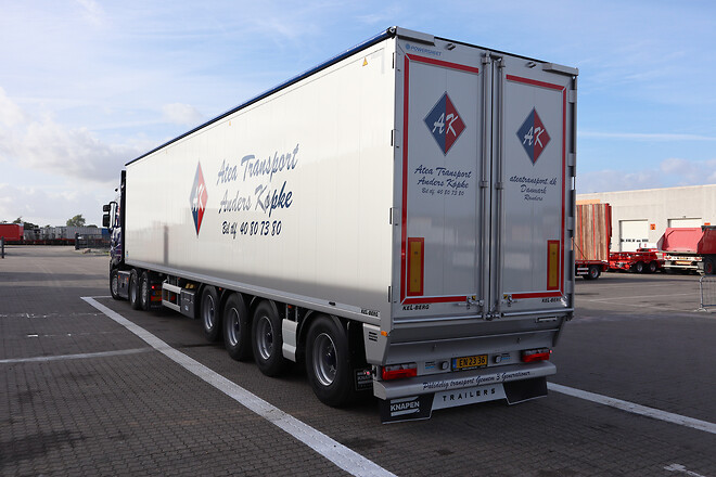 Flot Kel-Berg/Knapen 4 akslet Walking Floor trailer til Atea Transport ApS 