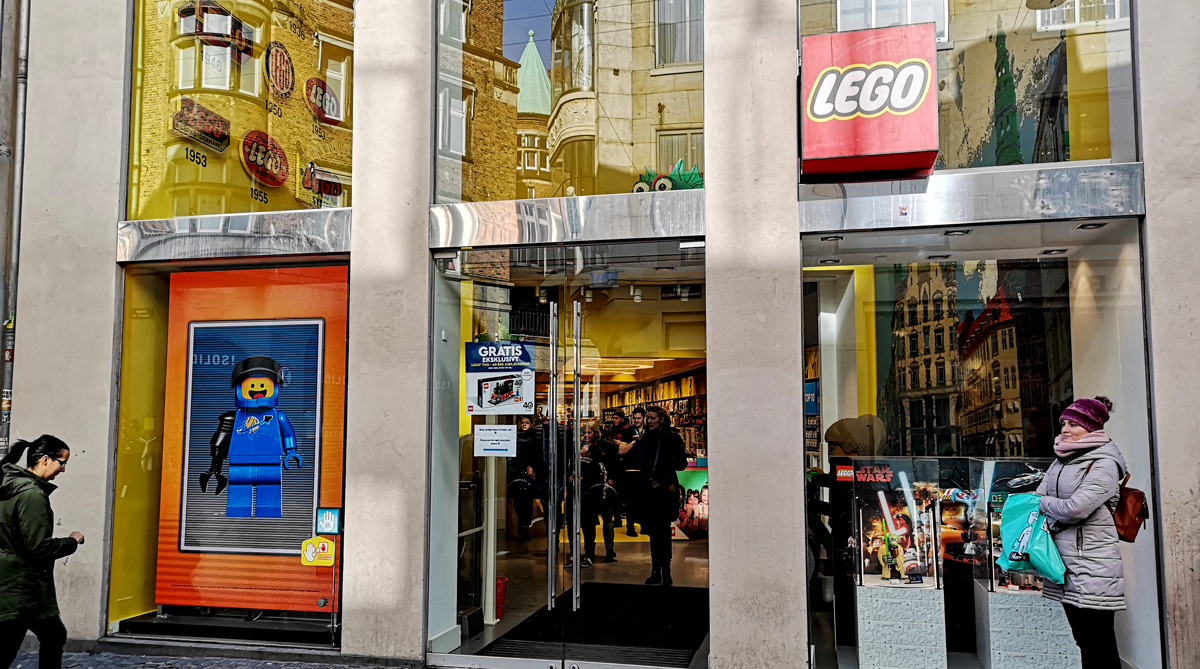 Klage Klage nyheder Lego vil åbne 150 nye butikker i 2020