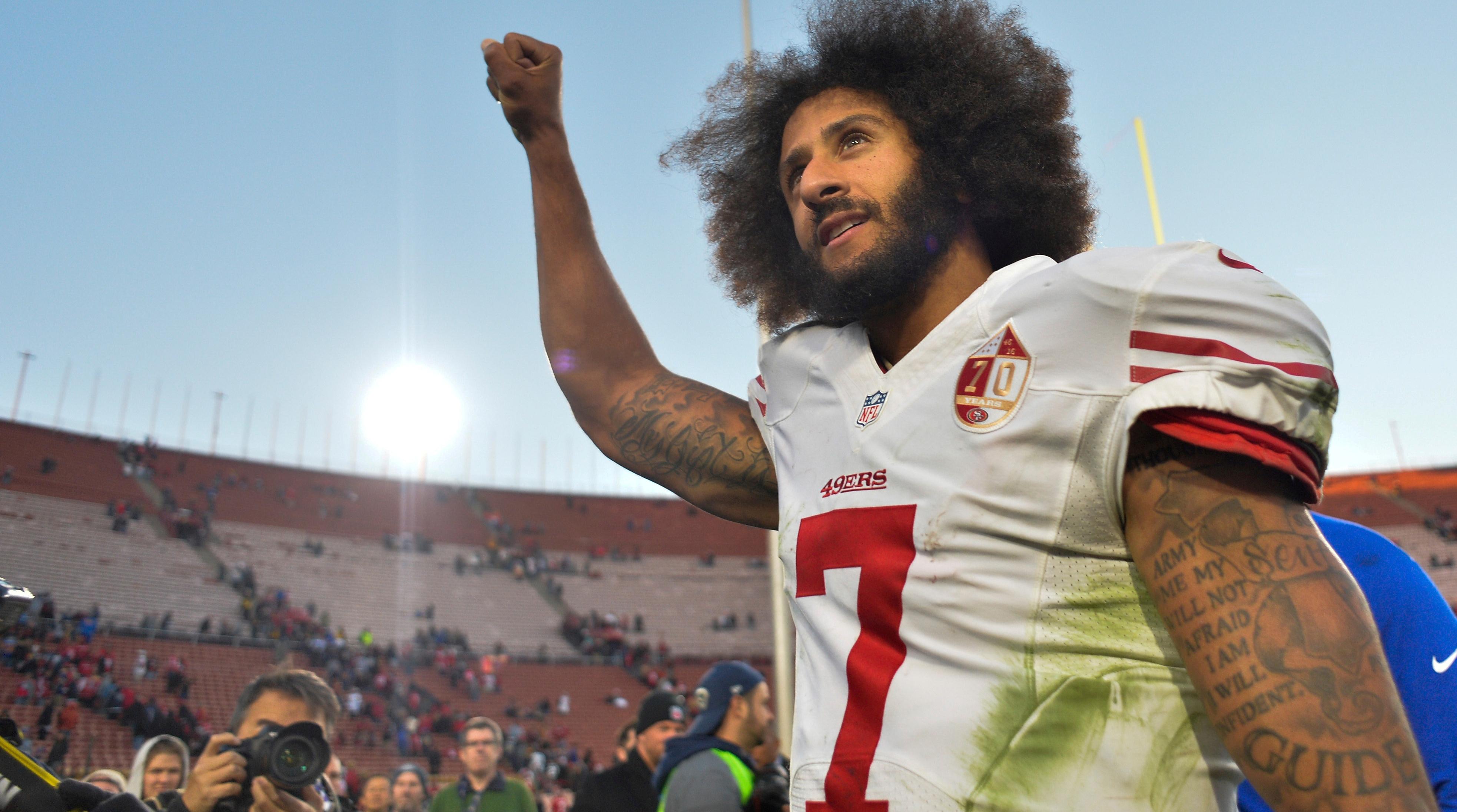 Udstødt NFL-quarterback bliver ansigt på Nikes nye kampagne