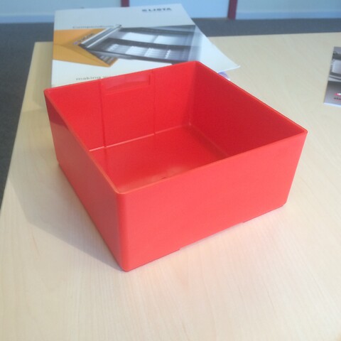 LISTA plastkasse 150x150x71mm - LISTA plastkasse 150x150x71mm