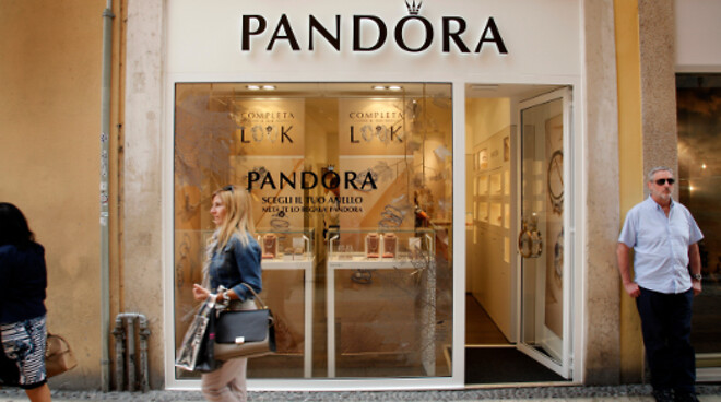 beviser samvittighed lindre Skidt nyt fra USA giver Pandora endnu en øv-dag - RetailNews